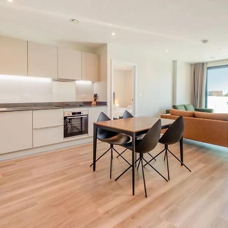 Modern Apartments In Brentford 2 Minutes Walk From Kew Bridge Luaran gambar