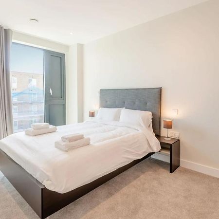 Modern Apartments In Brentford 2 Minutes Walk From Kew Bridge Luaran gambar