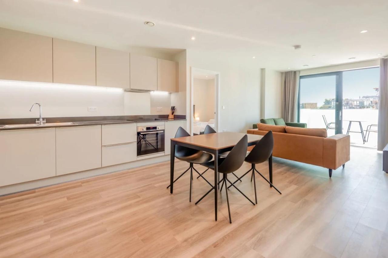 Modern Apartments In Brentford 2 Minutes Walk From Kew Bridge Luaran gambar