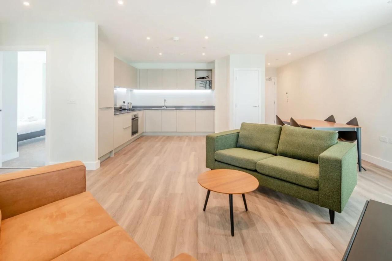 Modern Apartments In Brentford 2 Minutes Walk From Kew Bridge Luaran gambar