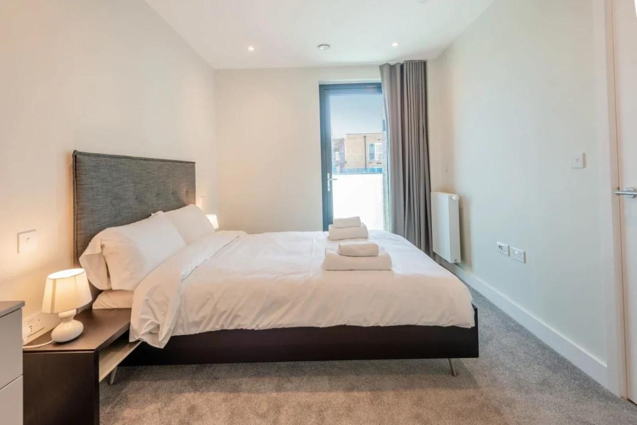 Modern Apartments In Brentford 2 Minutes Walk From Kew Bridge Luaran gambar